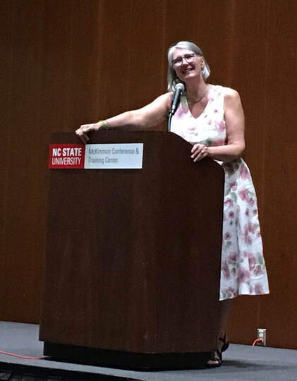 5 Tips for Tackling Life Challenges I Learned from Louise Penny on Book Tour ~ catmichaelswriter.com